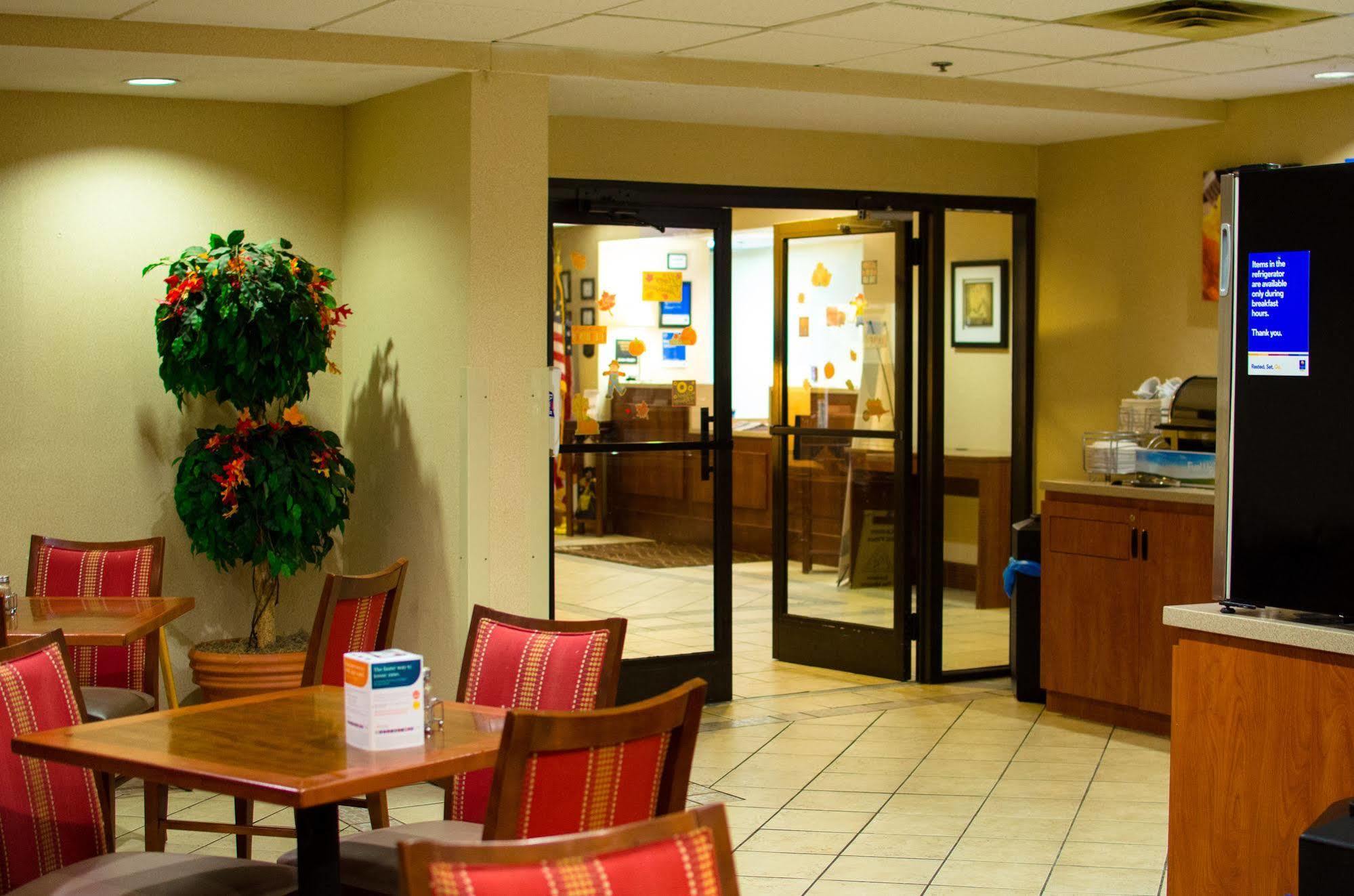 Quality Inn Clarksville - Exit 11 Exterior photo