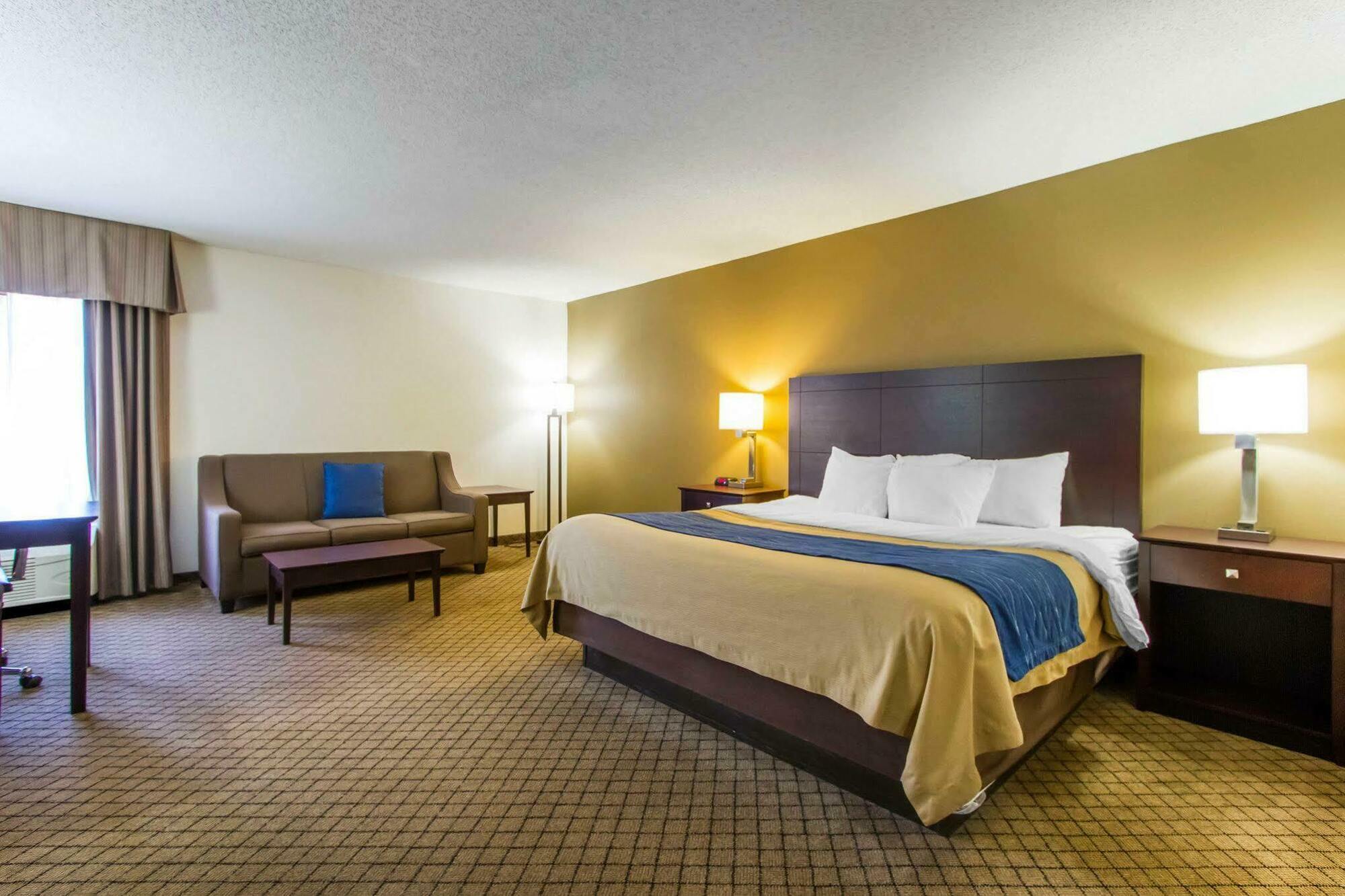 Quality Inn Clarksville - Exit 11 Exterior photo