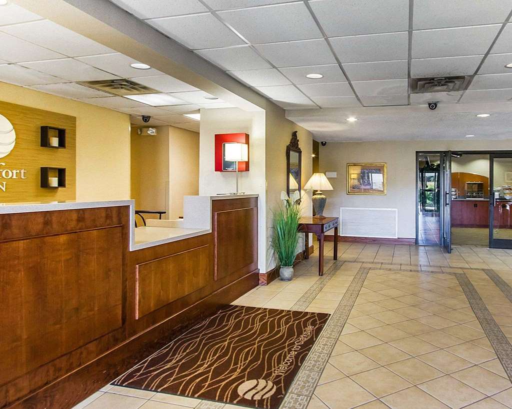 Quality Inn Clarksville - Exit 11 Interior photo